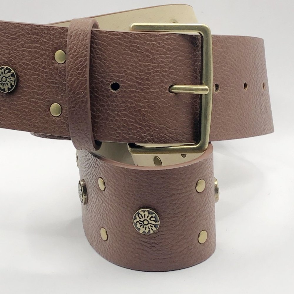 NWT BCBG Generation brow faux leather studded belt Size S